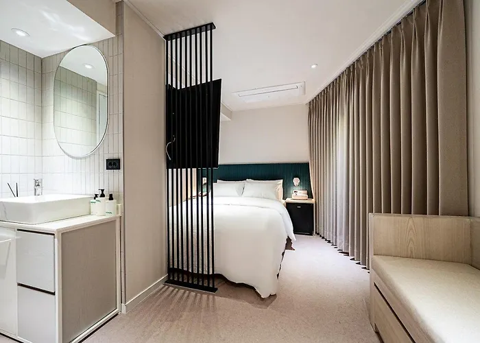 Sinchon Apl Hotel Séoul