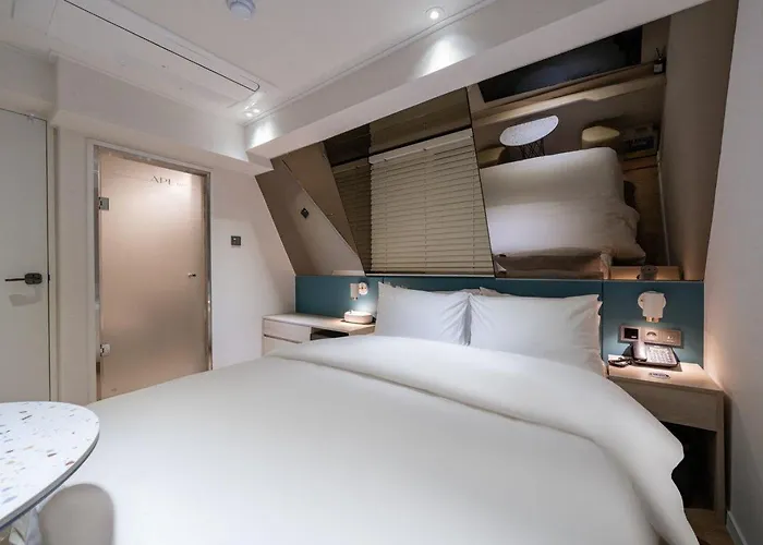 Hotel Sinchon Apl *