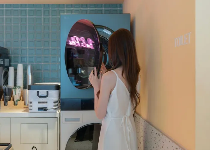 Hotel Sinchon Apl