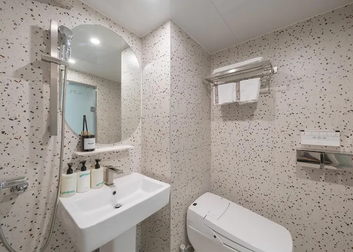 Hotel Sinchon Apl *